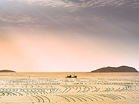 山东威海海平面夕阳