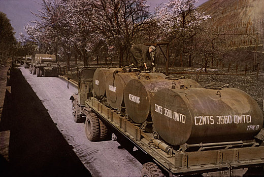 半拖车,四个,坦克,装载,汽油,德国,中欧,战役,西部,侵入