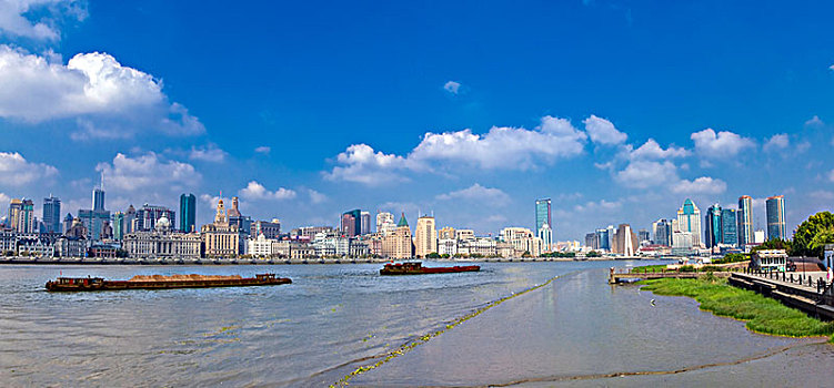 上海市陆家嘴外滩码头公园