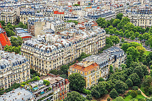 俯拍法国巴黎城市风光