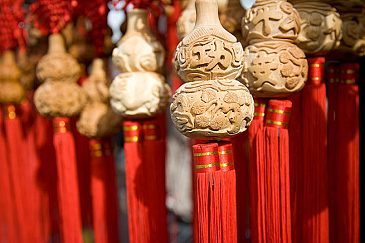 北京春节庙会上的小饰物