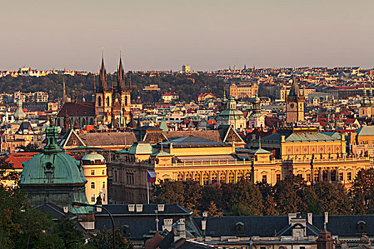 风景,布拉格,提恩教堂,教堂,塔,城市,波希米亚,捷克共和国,欧洲