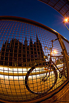自行车,铁丝栅栏,黄昏,科隆大教堂,背景,科隆,德国