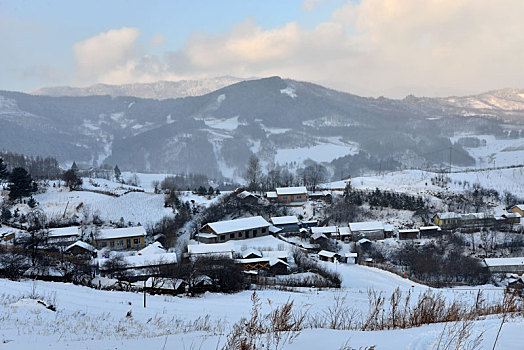 冬季吉林雪村-松岭美景如画