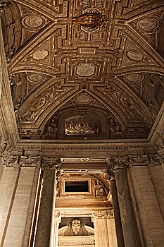 罗马圣彼得大教堂,藻井