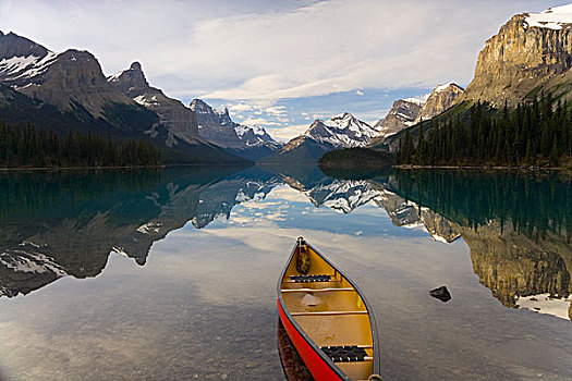 湖,靠近,碧玉国家公园,艾伯塔省,加拿大
