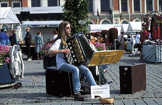 女人,街道,音乐,手风琴,市场,芬兰,斯堪的纳维亚,欧洲