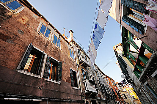 房子,站立,一起,衣服,弄干,晾衣绳,成串,威尼斯,威尼托,意大利,欧洲