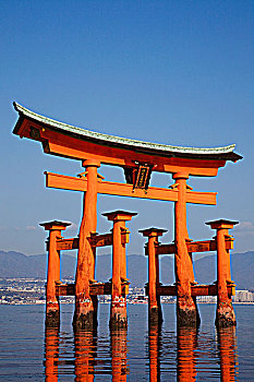 宫岛,严岛神社,鸟居,日本