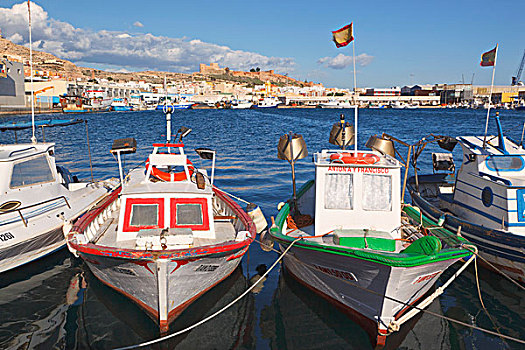 渔船,港口,摩尔风格,阿尔卡萨瓦城堡,城堡,背景,艾美利亚,阿尔默里亚省,西班牙