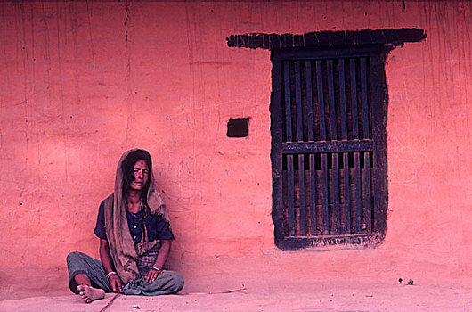 尼泊尔,加德满都,靠近,巴克塔普尔,女人,旁侧,窗,泥,家