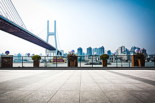 命名为八一大桥在中国上海的夜晚