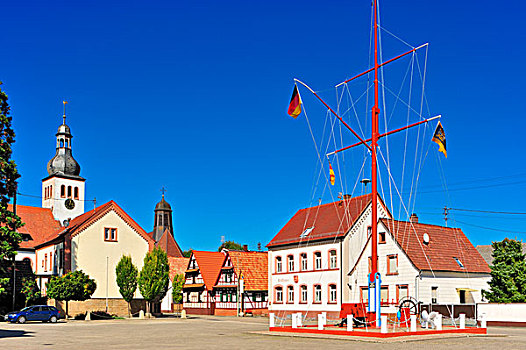 市政厅,桅杆,教区教堂,天主教,莱茵,莱茵兰普法尔茨州,德国,欧洲