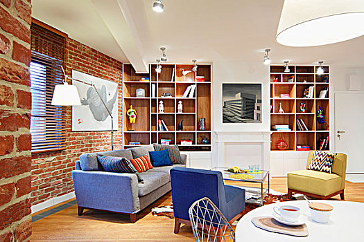 彩色,扶手椅,灰色,沙发,木地板,正面,合适,架子,圆,餐桌,前景
