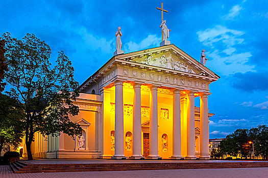 大教堂,维尔纽斯,晚上,立陶宛