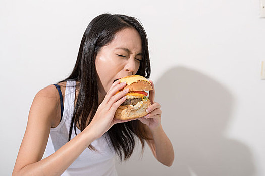 女人,吃饭,汉堡包,上方,白色背景