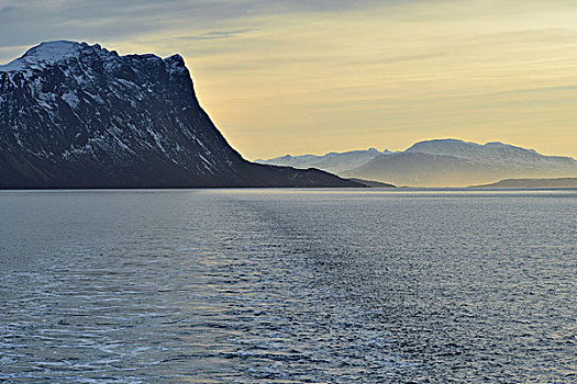 山,岛屿,早晨,亮光,特罗姆斯,挪威,欧洲
