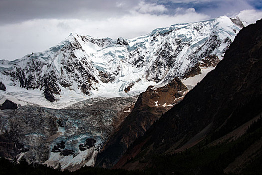 雪山