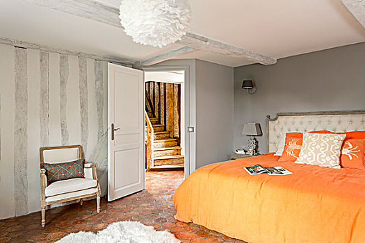 双人床,橙色,床上用品,整修,卧室,风景,乡村,木质,楼梯