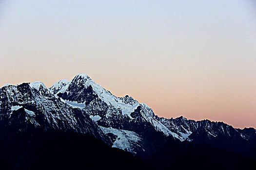 梅里雪山