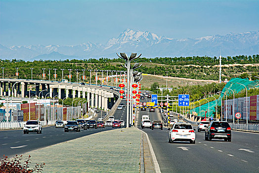新疆乌鲁木齐西外环高架桥
