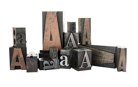 字母a,木头,金属,输入