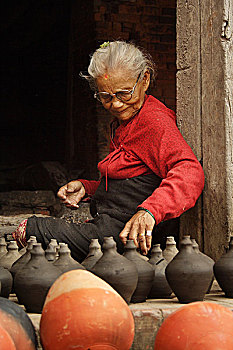 老太太,制作,陶器,巴克塔普尔,老,古城,著名,工艺品,传统,八月,2007年,尼泊尔