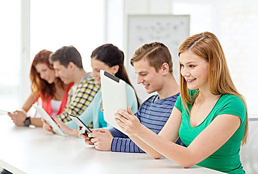 教育,科技,互联网,概念,微笑,学生,平板电脑,电脑,学校