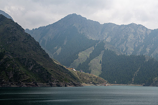 天山天池