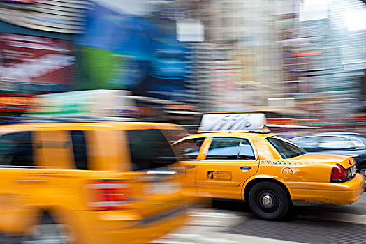 黄色,出租车,驾驶,街上,靠近,时代广场,曼哈顿,纽约,美国,动感