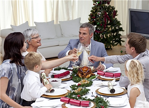 家庭,圣诞晚餐,香槟