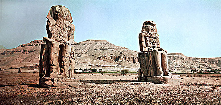 巨像,路克索神庙,底比斯,埃及