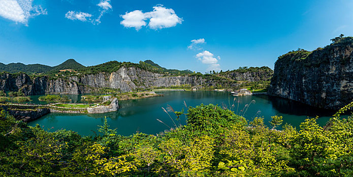 深秋的重庆渝北矿山公园