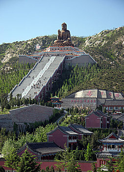 山東龍口南山大佛