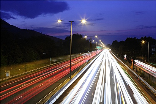 公路,夜晚