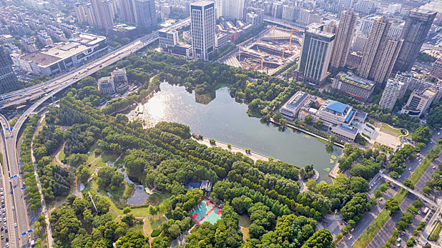 武汉博物馆与后襄河公园