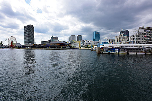日本神户港口风光