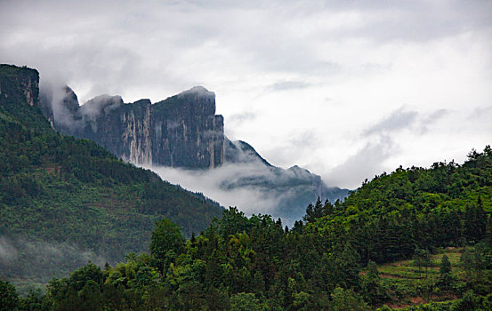 峡谷风光