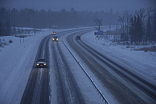 冬季驾车,公路,靠近,桥,安大略省