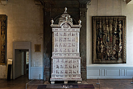 法国香波堡文艺复兴时期家具