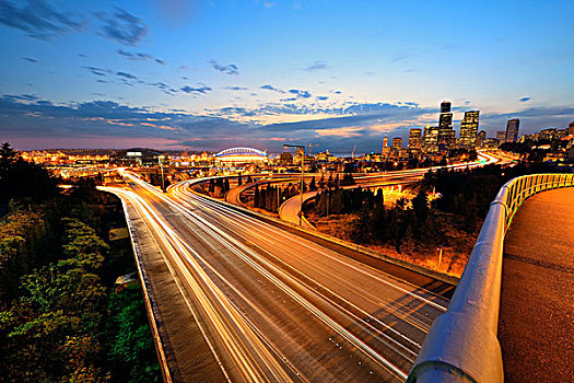 西雅图,城市风光,城市,建筑,红绿灯,小路,黄昏
