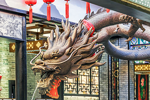 室内中国龙雕塑装饰,拍摄于山西省平遥古城