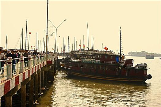 游览船,下龙湾,越南