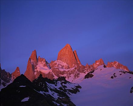 山,巴塔哥尼亚,圣克鲁斯省,阿根廷,南美