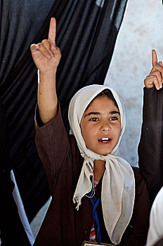 阿富汗,女孩,帐蓬,教室,政府,学校,城市,赫拉特,许多,设施,孩子,岁月,冲突