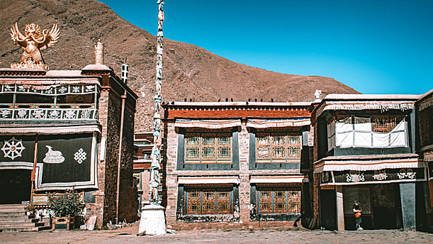 西藏敏珠林寺