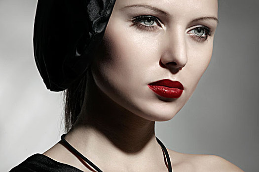年轻,女人,戴着,优雅,黑色,连衣裙,帽子,头像