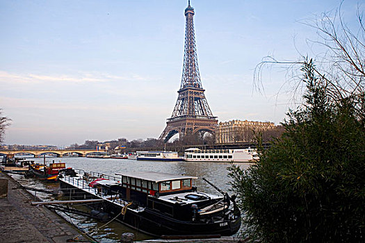 晴天,巴黎,船屋,停靠,堤岸,看,赛纳河