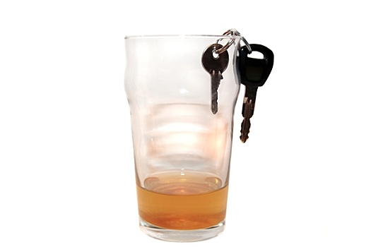 车钥匙,品脱,窖藏啤酒,玻璃杯