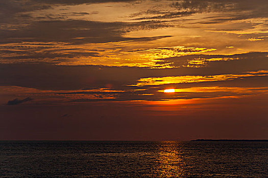 海边日落风光